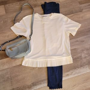 Iris and Grey, women's white knit top, XS,ruffled bottom, short sleeved